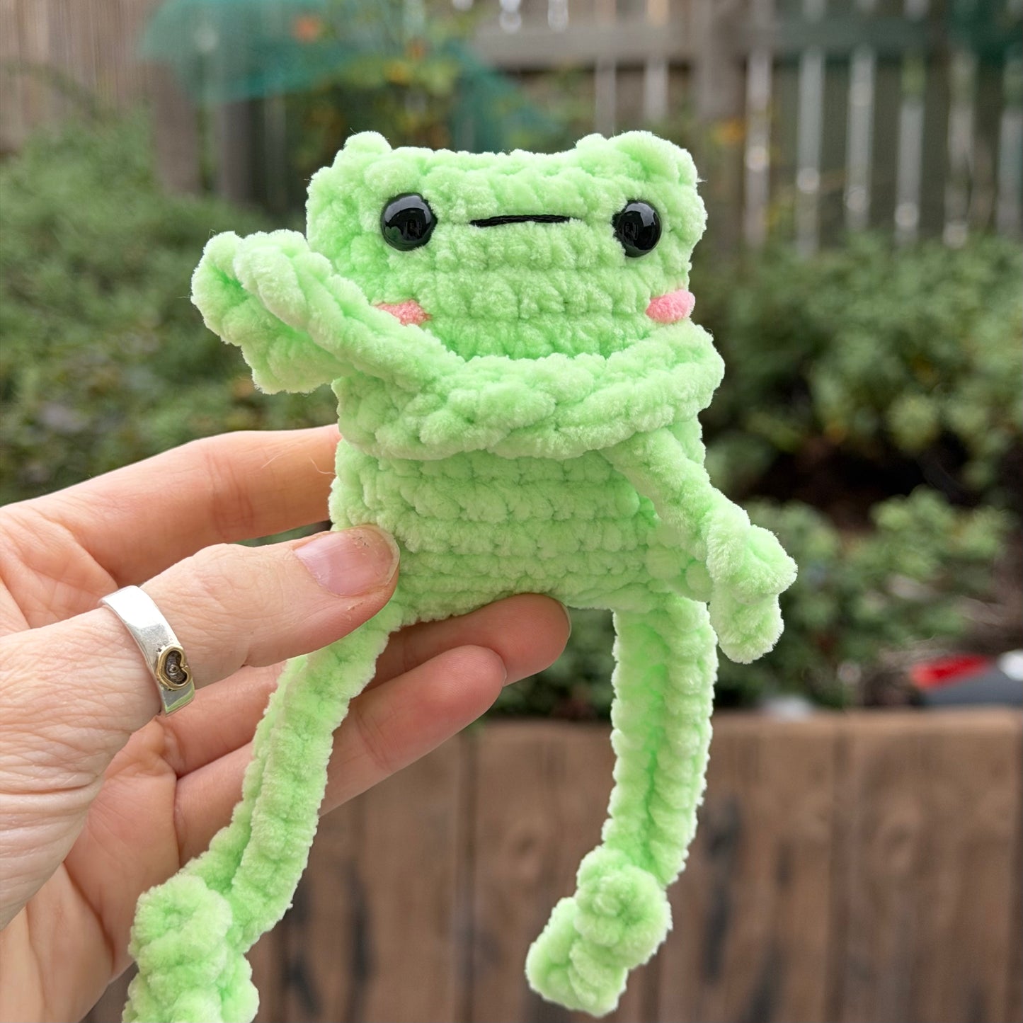 Crochet Leggy Frog