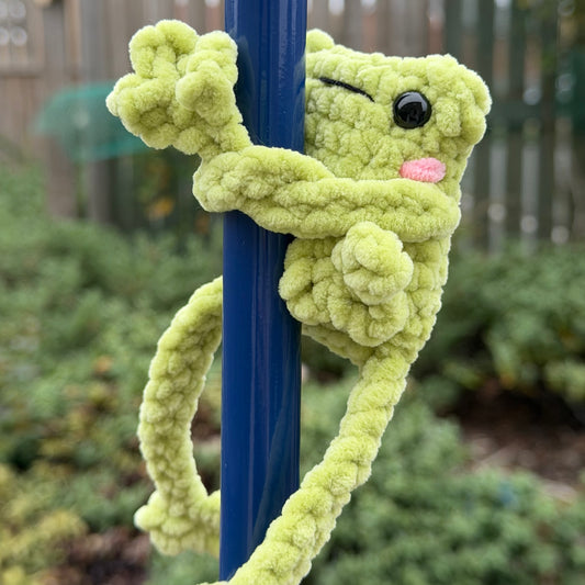 Crochet Leggy Frog